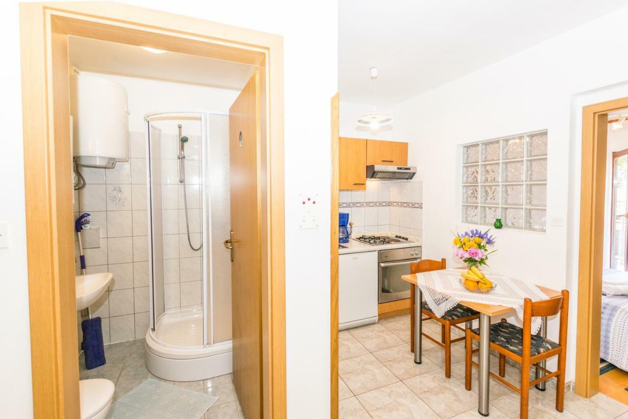Apartment Darinka Póla Kültér fotó